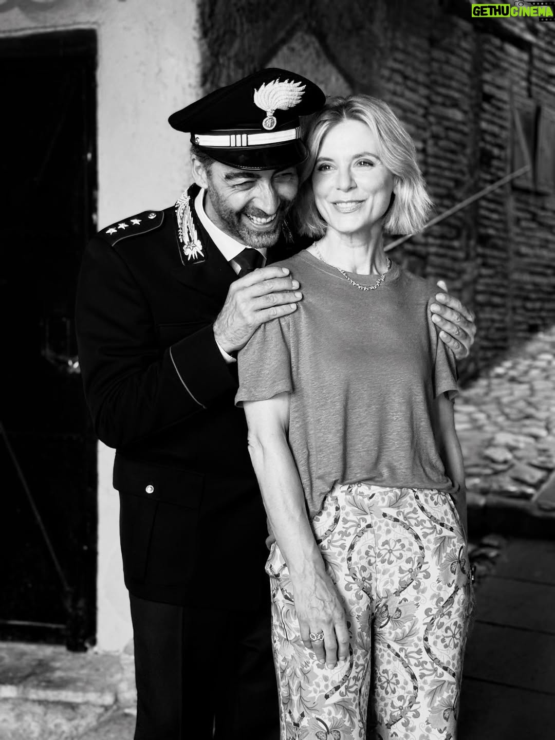 Emilia Fox - 12.4K Likes - So great to have the very joyful @giovannicirfiera back on set today for Season 3 of #SignoraVolpe @acorn_tv #anofficerandagentleman #solvingmysteriesinstyle #partnerincrimesolving