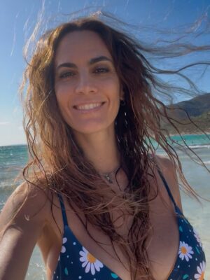 Enrica Guidi Instagram - Ritorno alle origini annaffiando le radici.