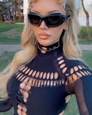Era Istrefi Instagram - In ha mood