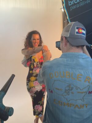 Erin Cahill Instagram - #tbt to @comicconsandiegoofficial a few months ago!  We are in Miami about to board the cruise today, and I was looking for photos and ran across these and realized I never posted them!  This was the most FUN shoot with magnificent Photographer @jonnymarlow for @entertainmentweekly !! Illustrations by the fantastic @rebeccaholopter — Thank you as always to the MAGNIFICENT team of humans at @hallmarkchannel who made this happen!  And, all my gratitude to my beloved @theshowroomnashville for the dress and to my amazing glam squad @tildebymatilde & @_nicolemaguire_ !! Happy almost weekend, Loves!  Ships ahoy! 🚢