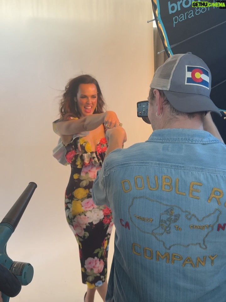 Erin Cahill - 4.5K Likes - #tbt to @comicconsandiegoofficial a few months ago!  We are in Miami about to board the cruise today, and I was looking for photos and ran across these and realized I never posted them!  This was the most FUN shoot with magnificent Photographer @jonnymarlow for @entertainmentweekly !! Illustrations by the fantastic @rebeccaholopter — Thank you as always to the MAGNIFICENT team of humans at @hallmarkchannel who made this happen!  And, all my gratitude to my beloved @theshowroomnashville for the dress and to my amazing glam squad @tildebymatilde & @_nicolemaguire_ !! Happy almost weekend, Loves!  Ships ahoy! 🚢