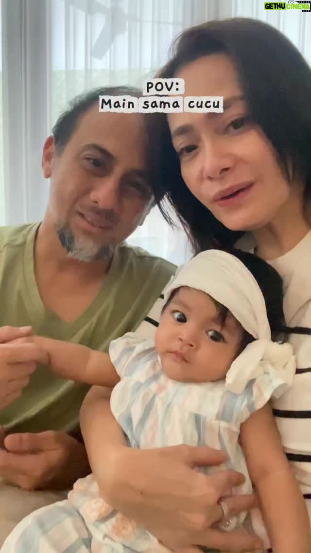 Ersa Mayori - 23K Likes - Sabar-sabar ya Sana.. Maklum Opap sama Macha baru pertama kali punya cucu 👶🏻👀❤️