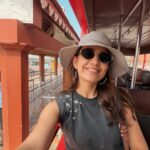 Esha Kansara