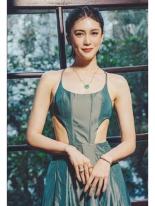 Actress Eugenie Liu HD Photos and Wallpapers July 2025