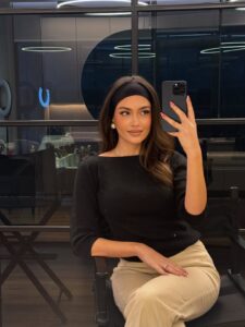 Actress Eva Murati HD Photos and Wallpapers December 2025