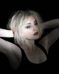 Actress Evanna Lynch HD Photos and Wallpapers June 2022