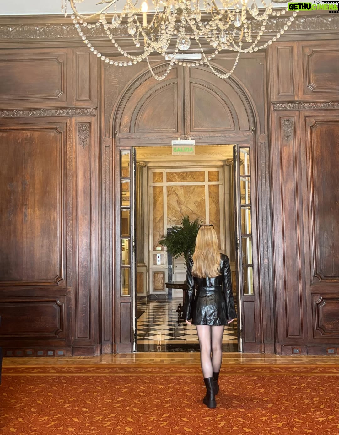 Evie Templeton - 650.6K Likes - Thank you Buenos Aires for the warmest welcome to your beautiful country & all your kindness 🫶