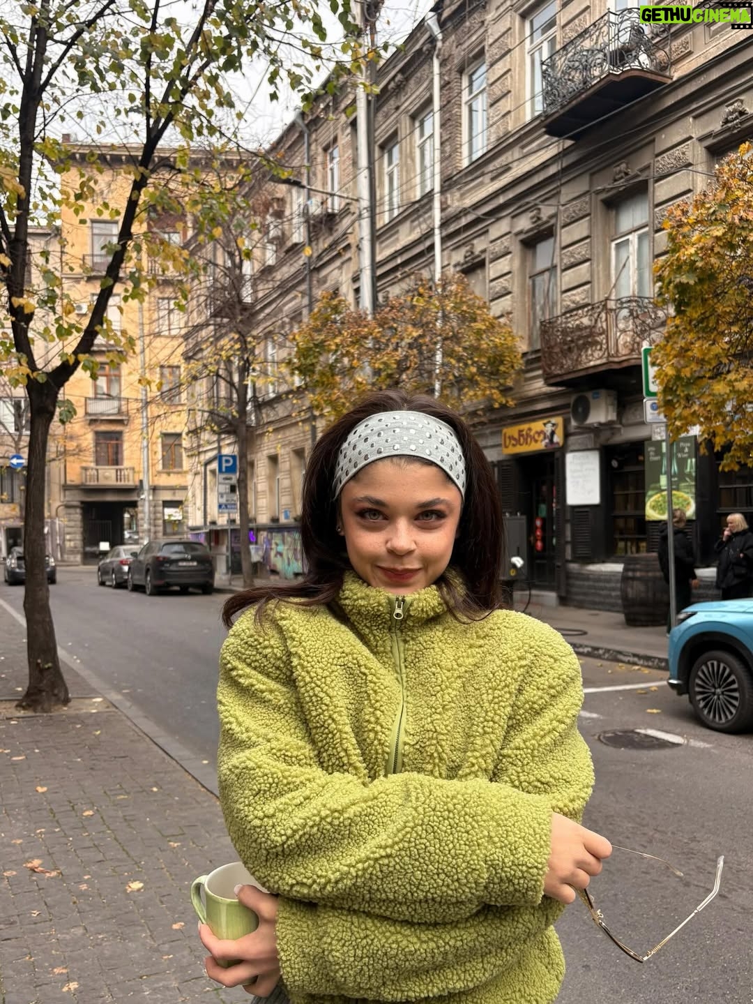 Eylül Ersöz - 4.5K Likes - 🍂