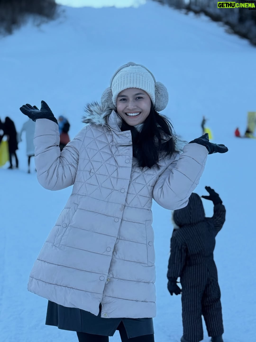 Ezzaty Abdullah - 417 Likes - Gala Yuzawa snapshot
