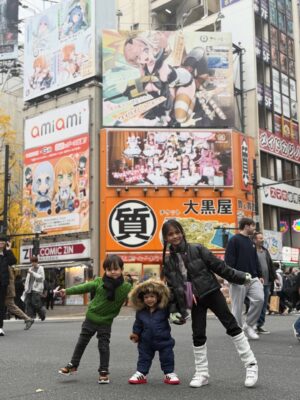 Ezzaty Abdullah Instagram - Akihabara street snapshot