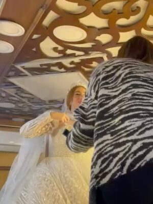 Fadwa Abed Instagram - اي ام بيوتشيفووول 👰‍♀️

📸 @haneenelsobky 

#لاترد_ولاتستبدل 
#كواليس
