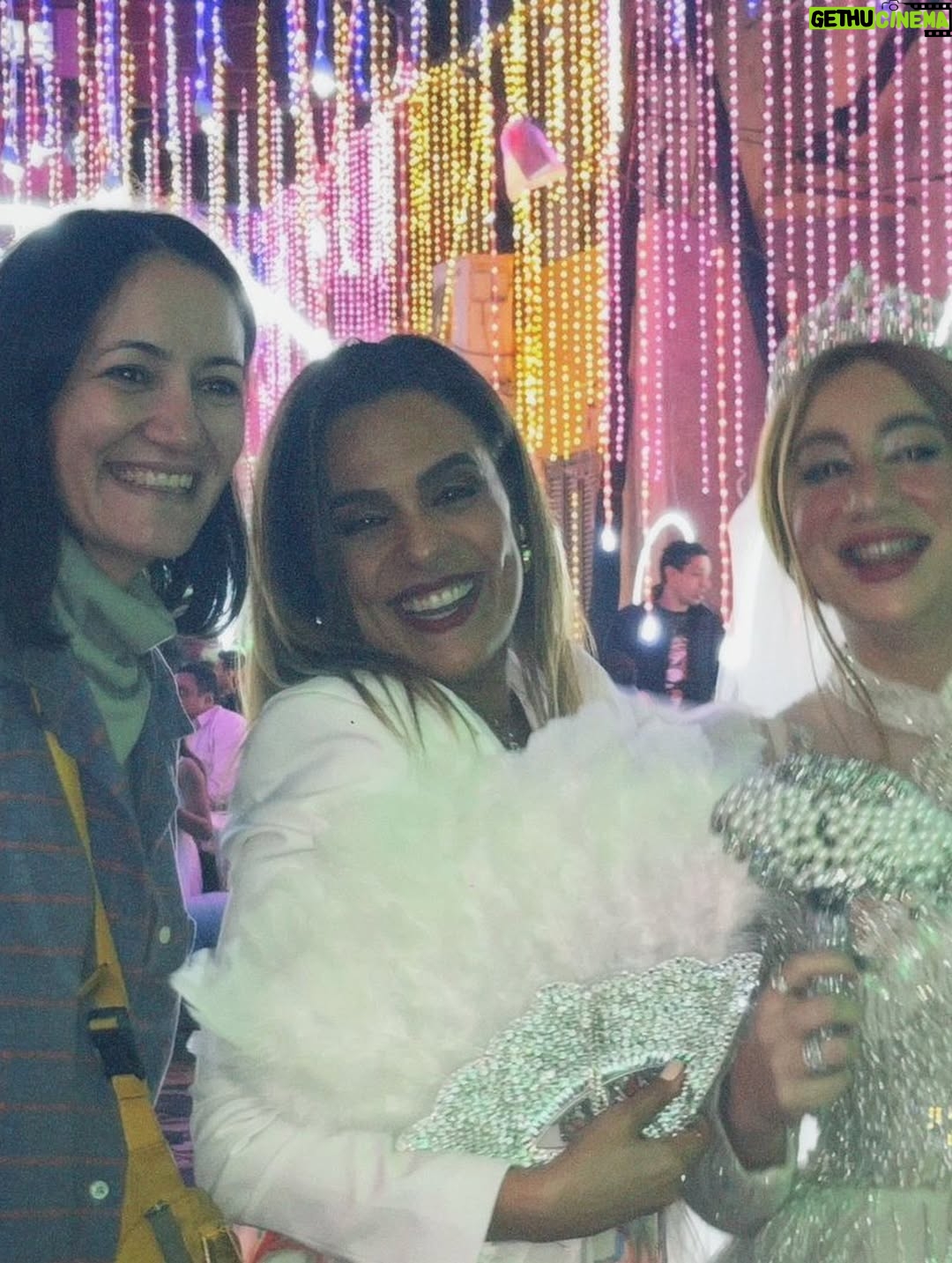 Fadwa Abed - 37.9K Likes - اي ام بيوتشيفووول 👰‍♀️

📸 @haneenelsobky 

#لاترد_ولاتستبدل 
#كواليس