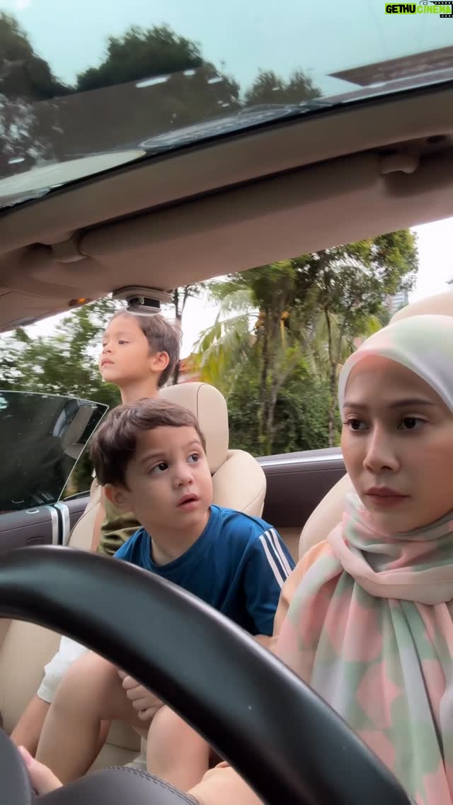 Most liked Instagram photo of Farah Nabilah