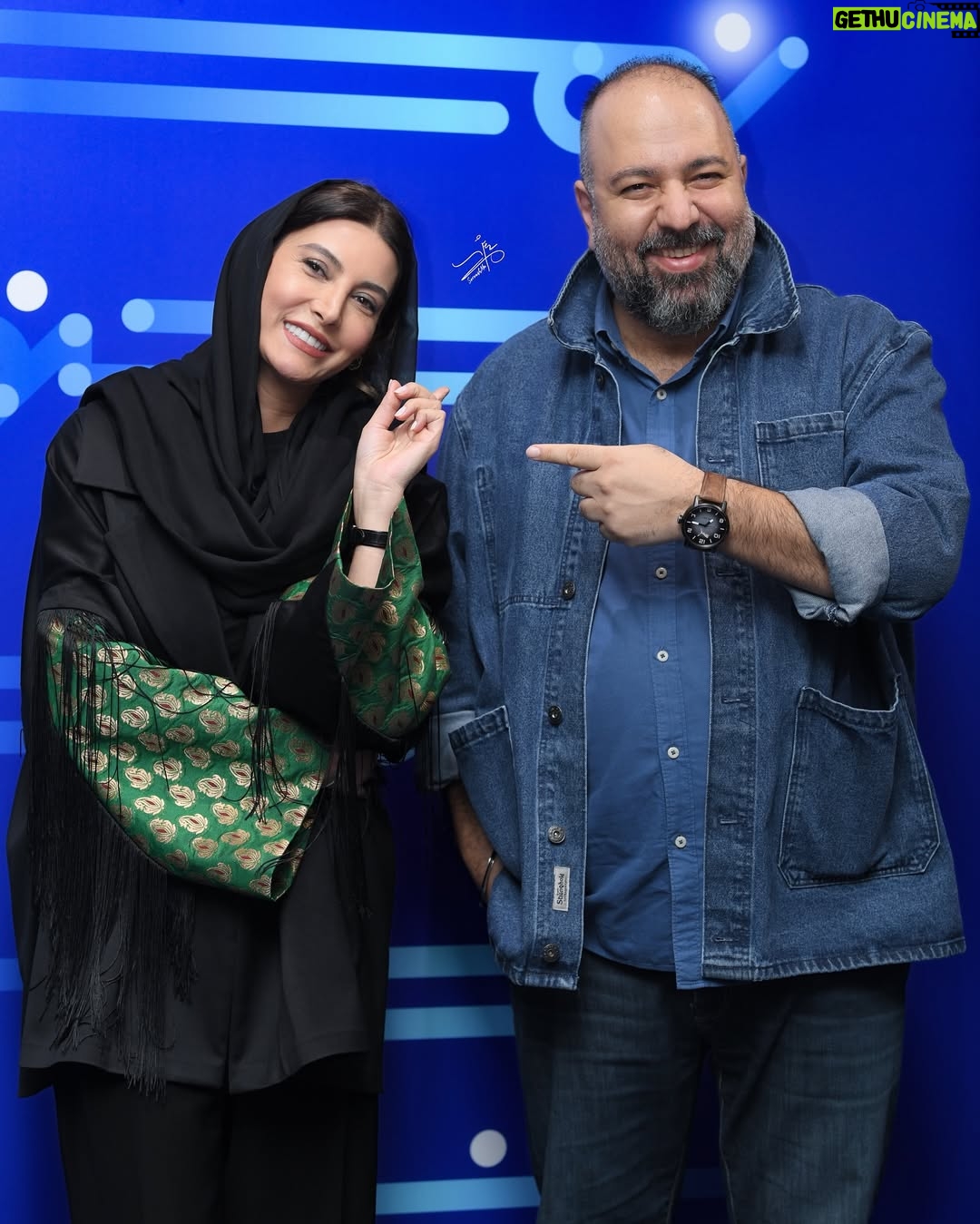 Fariba Naderi - 3 Likes - در حاشيه جشنواره فيلم شهر. با رفقاي جان🤍 خسته نباشيد زياد به علي عزيزم و مستانه مهاجر و صدف جانم و سركار خانم پير كاري براي اينهمه زيبايي دادن ب جشنواره شهرمون 🩷🩷♥️ممنون از همه عكاس هاي عزيز و دوستداشتني و رفيق قديمي سروش. و ماهي نازنينم از گالري نقش. @fariba_naderi__ @nargesmohammadi_narges @alioji @hajiabdolahi1  @soroushmn_  @naqshspace  @sadafrezapoor @mastanehmohajer @shahrfilmfest