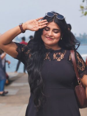 Farsana Rahman Instagram - “You shouldn’t never regret something that made you smile.”
🤍🦋
#fortkochi #newyear #2025 #travelling #fypage