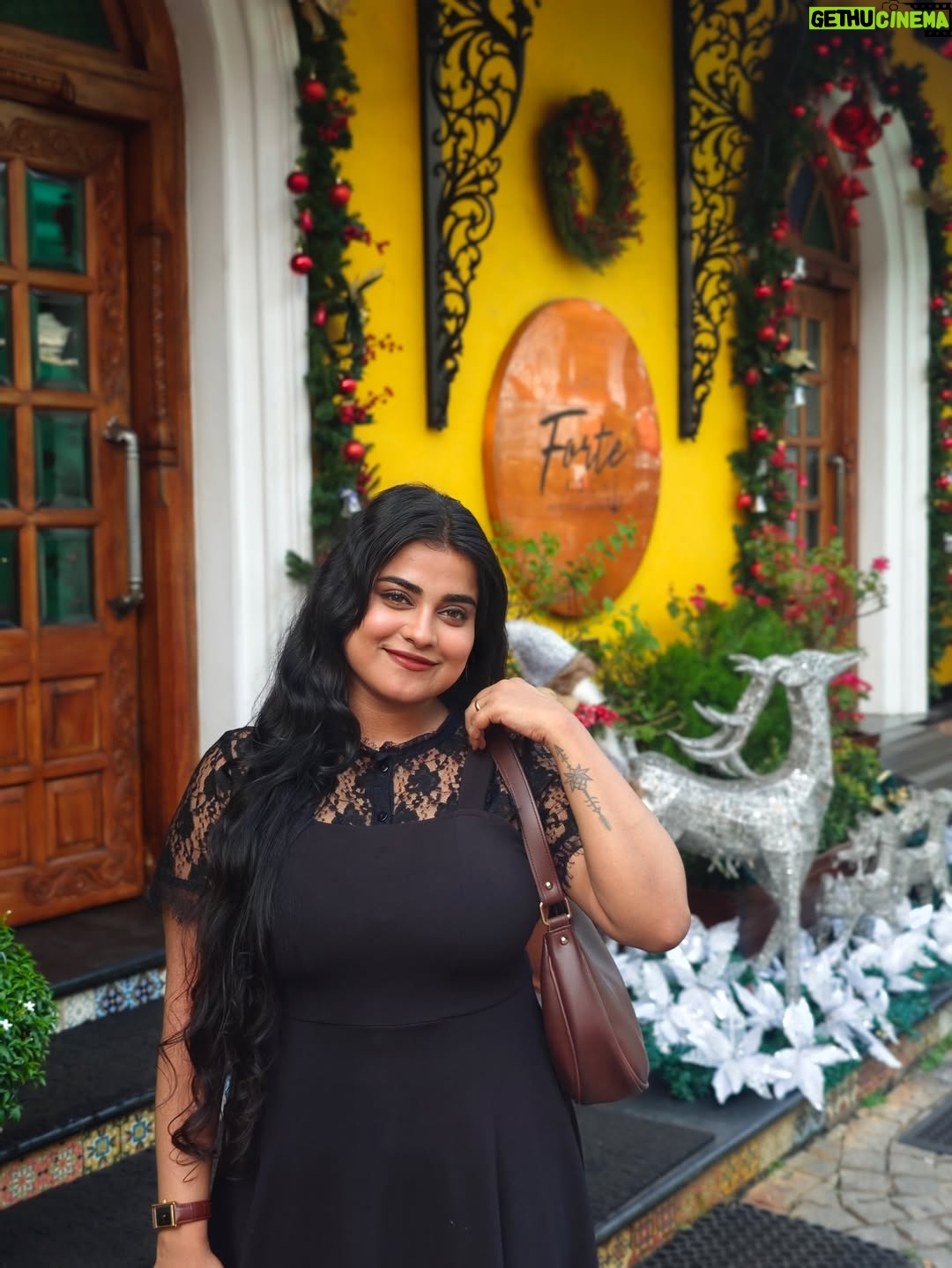 Farsana Rahman - 421 Likes - “You shouldn’t never regret something that made you smile.” 
🤍🦋

#fortkochi #newyear #2025 #travelling #fypage