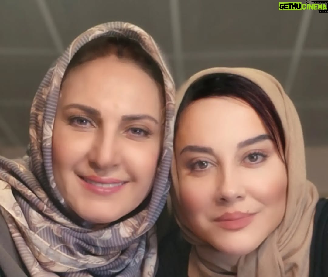 Fatemeh Goudarzi - 30.8K Likes - با گیتی جون مهربون و نازنینم
#فاطمه_گودرزی #آشا_محرابی #آشا#بازیگر