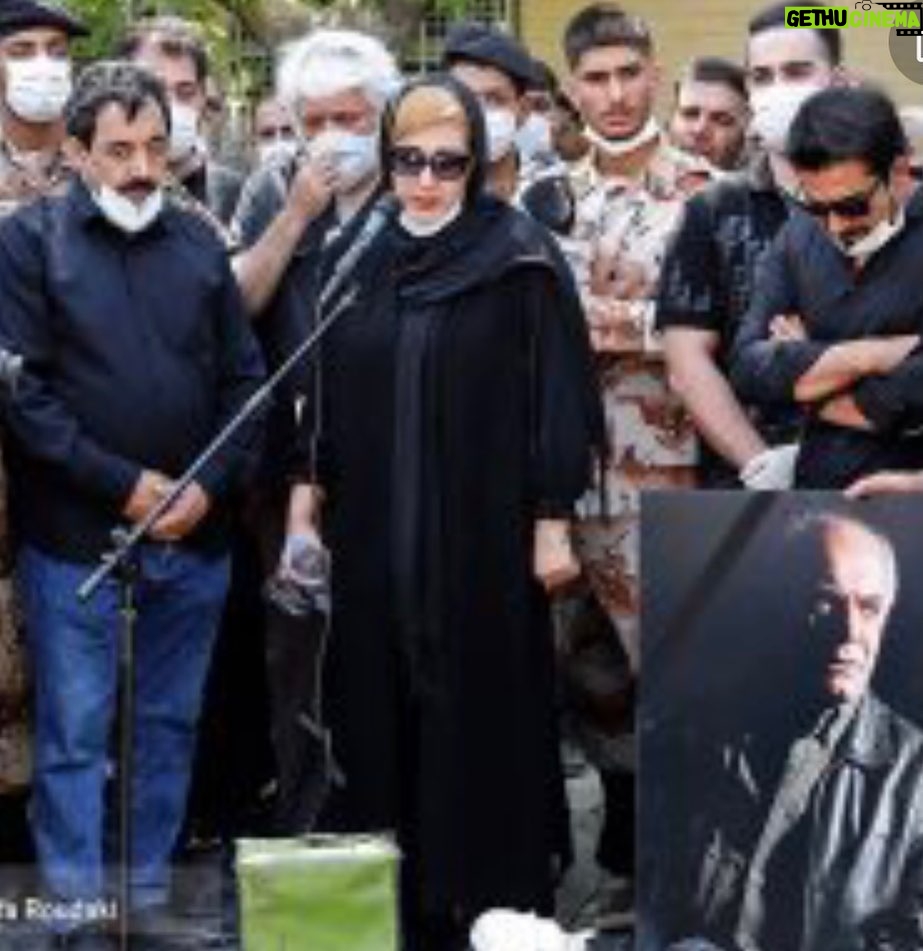 Fatemeh Goudarzi - 27.9K Likes - چقدر سخته از دست دادن بعضی دوستها 😞آدمی که بسرعت با اخلاقهای خاص خودش مثل شوخ طبعی ومهربانی خودشو تو دلم آدم جا کنه بعدش بسرعت برق وباد از پیشمون بره با سیروس گرجستانی نازنین درسریال شرم از نزدیک آشنا شدم وخیلی زود دوست شدیم وروزهایی که آفیش نمیشد دلمون برای شوخیهاش وحضورش تنگ میشد حیف که پیگه هیچوقت نمیتونیم حضورت رو در کنارمون داشته باشیم اما بهت قول میدم همیشه در قلبمونی میدونم دوستان زیادی داشتی وهنوزم داری که فراموشت نمیکنن هیچوقت فراموشت نخواهم کردروحت شاد 🙏