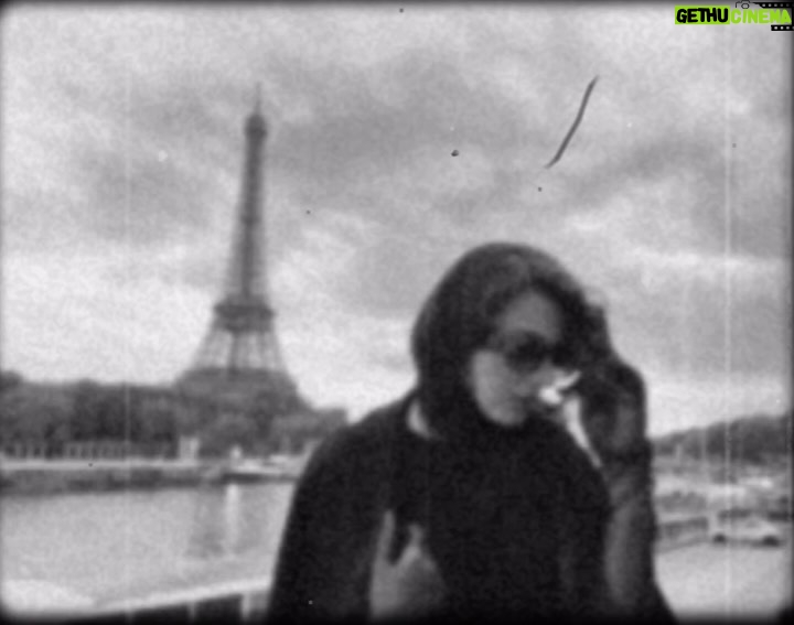 Fatemeh Masoudifar - 7.9K Likes - .
La joie venait toujours après la peine.
.
Joy always came after pain. 
.
#guillaumeapollinaire