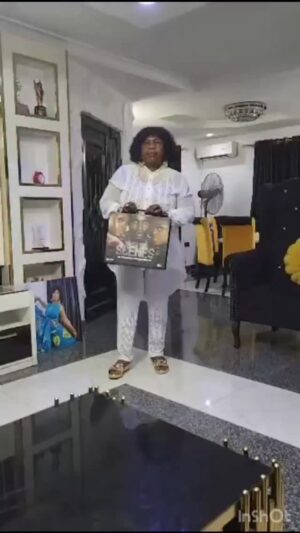 Fausat Balogun Instagram - Today is the Movie premiere of the new project from Funke Akindele @funkejenifaakindele BEHIND THE SCENES
Also the movie is going to be released across the globe 🌎
Date 12th December 2025
You all need to see what my sister put together on this 🔥🔥⭐️⭐️