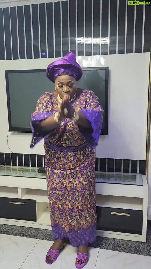 Fausat Balogun - 3.6K Likes - Alihamudulilahi Alihamudulilahi Alihamudulilahi Baba Dada Oseee 🙏 🙏🙏🙏

Work has started today ever since on the 27th 
Of December 2025 all thanks to Almighty Allah 🙏 🙏

My fan's and family love you danudanu 💯 ❤️❤️
Happy new year 🙌👍

Misplaced Priority still Showing on My YouTube Only on Saje Tiologatv 

Movie Produced by @sajetiologa 
Directed by @afeezbalogunadio