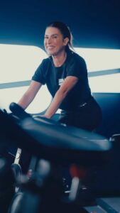 Actress Fernanda Paes Leme HD Photos and Wallpapers January 2026