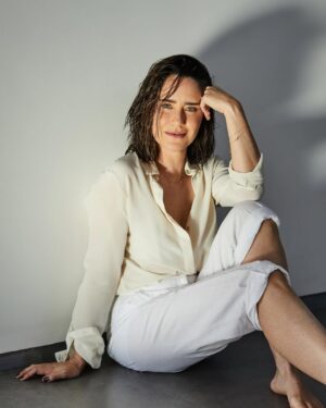 Fernanda Vasconcellos Instagram - ensaio 📸 @pauloreis23 para 🗞️ @jornalextra