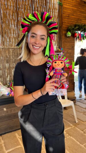 Ferny Graciano Instagram - ¿Ya conocías las muñecas Leles?
Fue una experiencia súper bonita 🩷