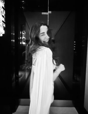 Feyza Sevil Güngör Instagram - take off position and müzik ekle🚀

reklam