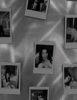 Feyza Sevil Güngör Instagram - take off position and müzik ekle🚀

reklam