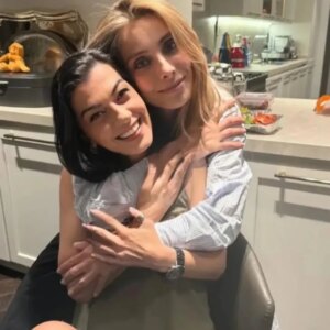 Filiz Ahmet Instagram - ♥️🍀🙏🏻🧿