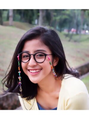 Fitria Rasyidi Instagram - Ikutan ah 2016... 🤣🤭 dr rambut panjang sampe bondol dan sebelum di jajah sama monster keriting 👹🤪