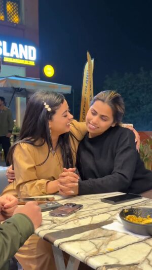 Fiza Khan Instagram - Jigari dost aise hi hote hain❤️