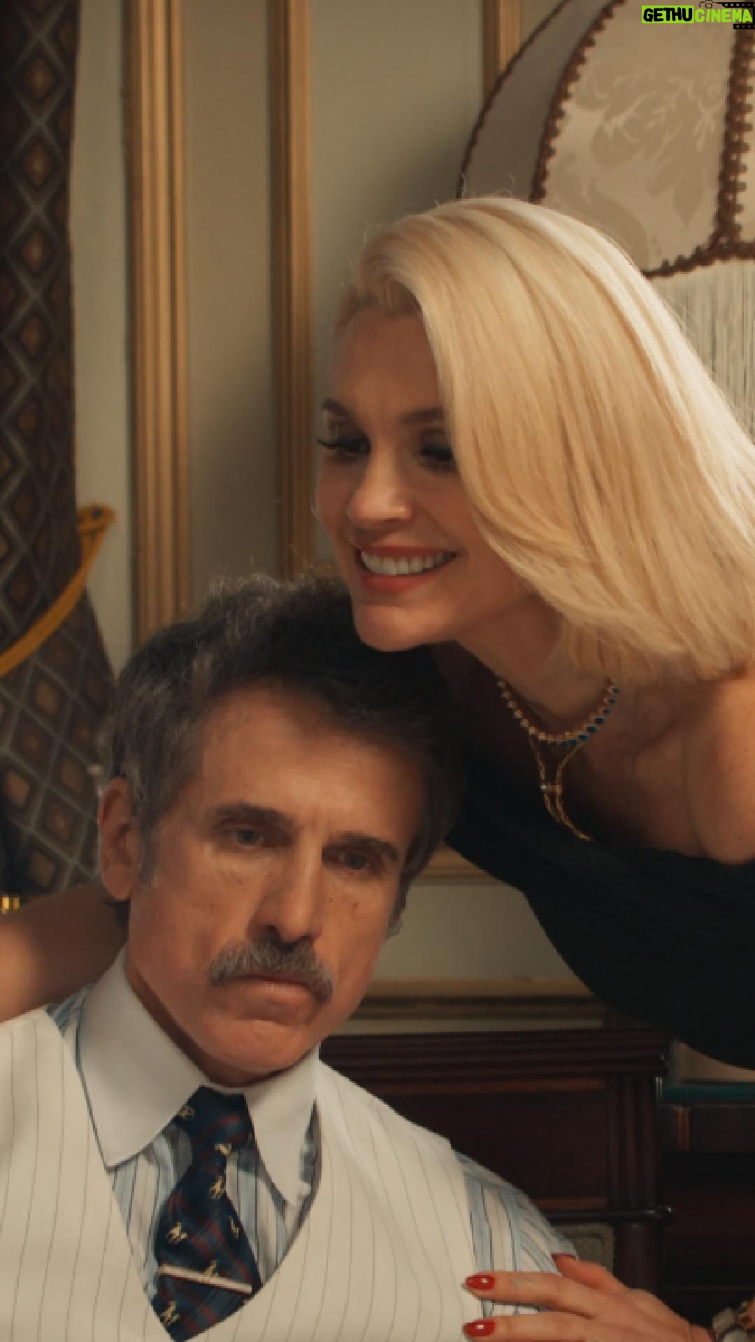Flávia Alessandra - 10.9K Likes - O Ernesto que se cuide, porque a Sandra decidiu macetar a reputação na cidade! 🤭🔥 #ÊtaMundoMelhor