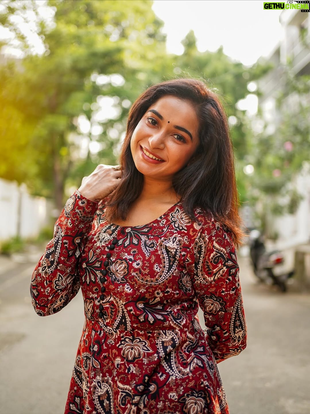 Fouzil Hidhaya - 18.3K Likes - ♥️ 

📸: @janagaraman 

#insta #meta #metauniverse #instagram #instagood #life #outfit #life #shoot #actor #meta #peace