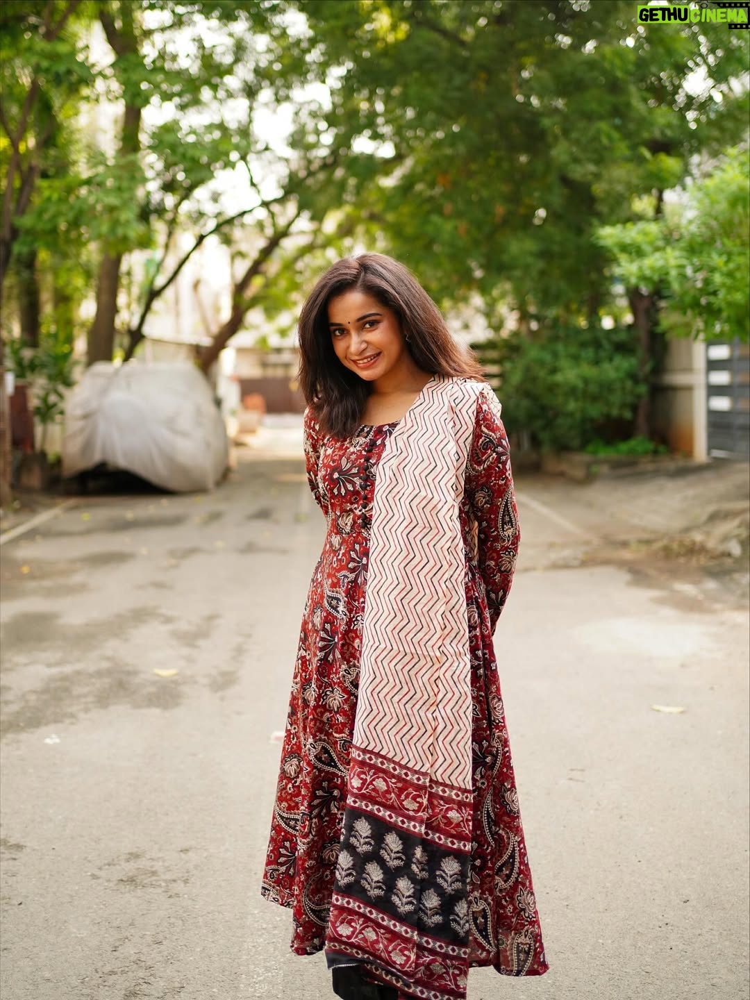 Fouzil Hidhaya - 18.3K Likes - ♥️ 

📸: @janagaraman 

#insta #meta #metauniverse #instagram #instagood #life #outfit #life #shoot #actor #meta #peace