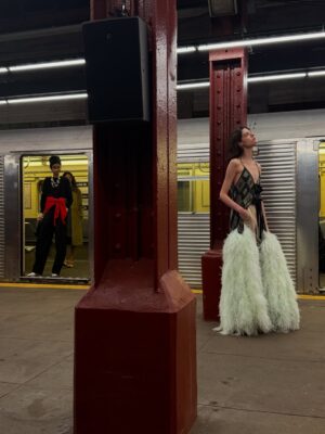 Francesca Scorsese Instagram - @chanelofficial Comes to New York 🚊🚕🗽 what an incredible show @matthieu_blazy thank you for having us. #CHANELMETIERSDART #CHANEL #CHANELSHOW