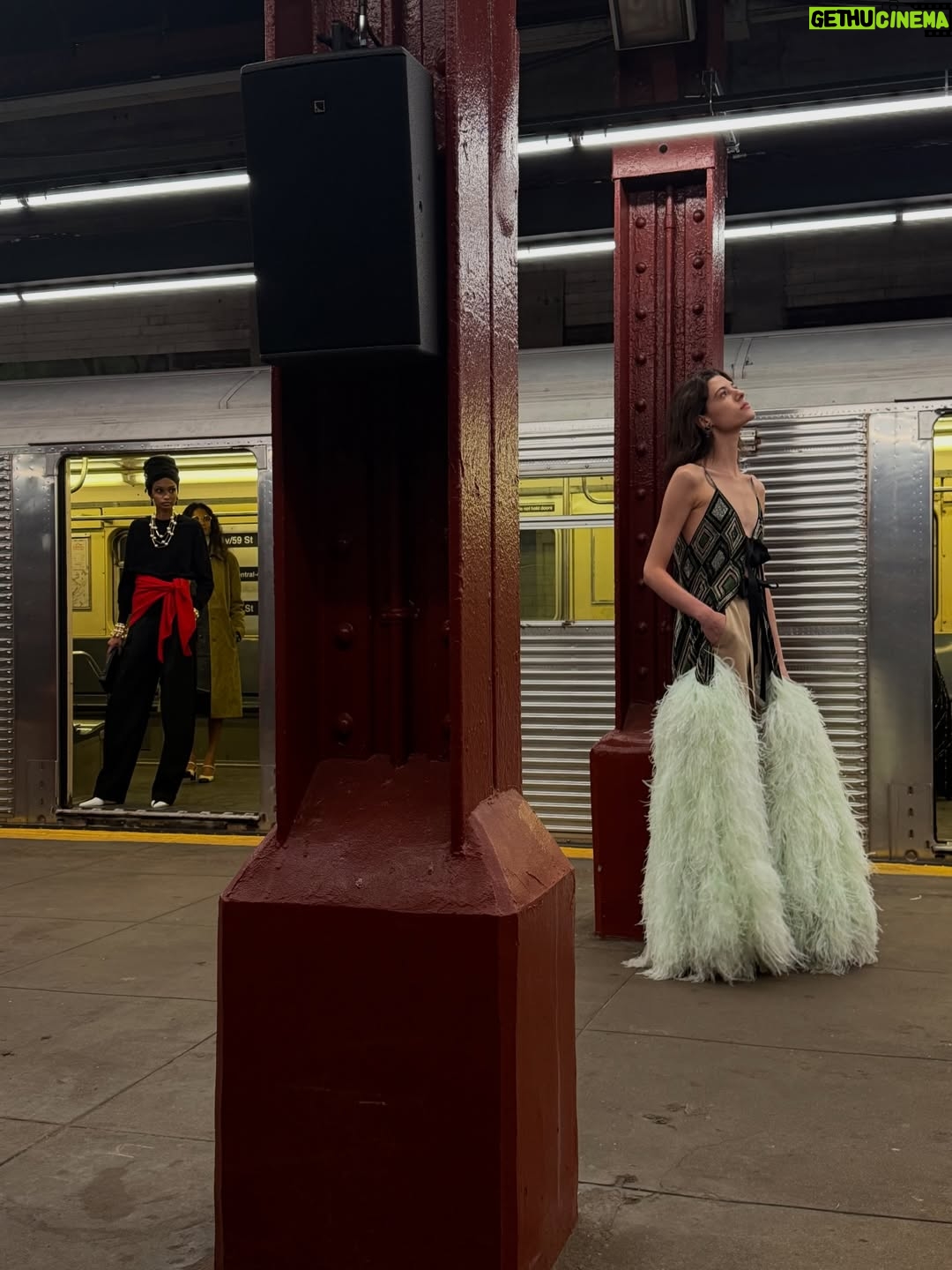 Francesca Scorsese - 25.2K Likes - @chanelofficial Comes to New York 🚊🚕🗽 what an incredible show @matthieu_blazy thank you for having us. #CHANELMETIERSDART #CHANEL #CHANELSHOW