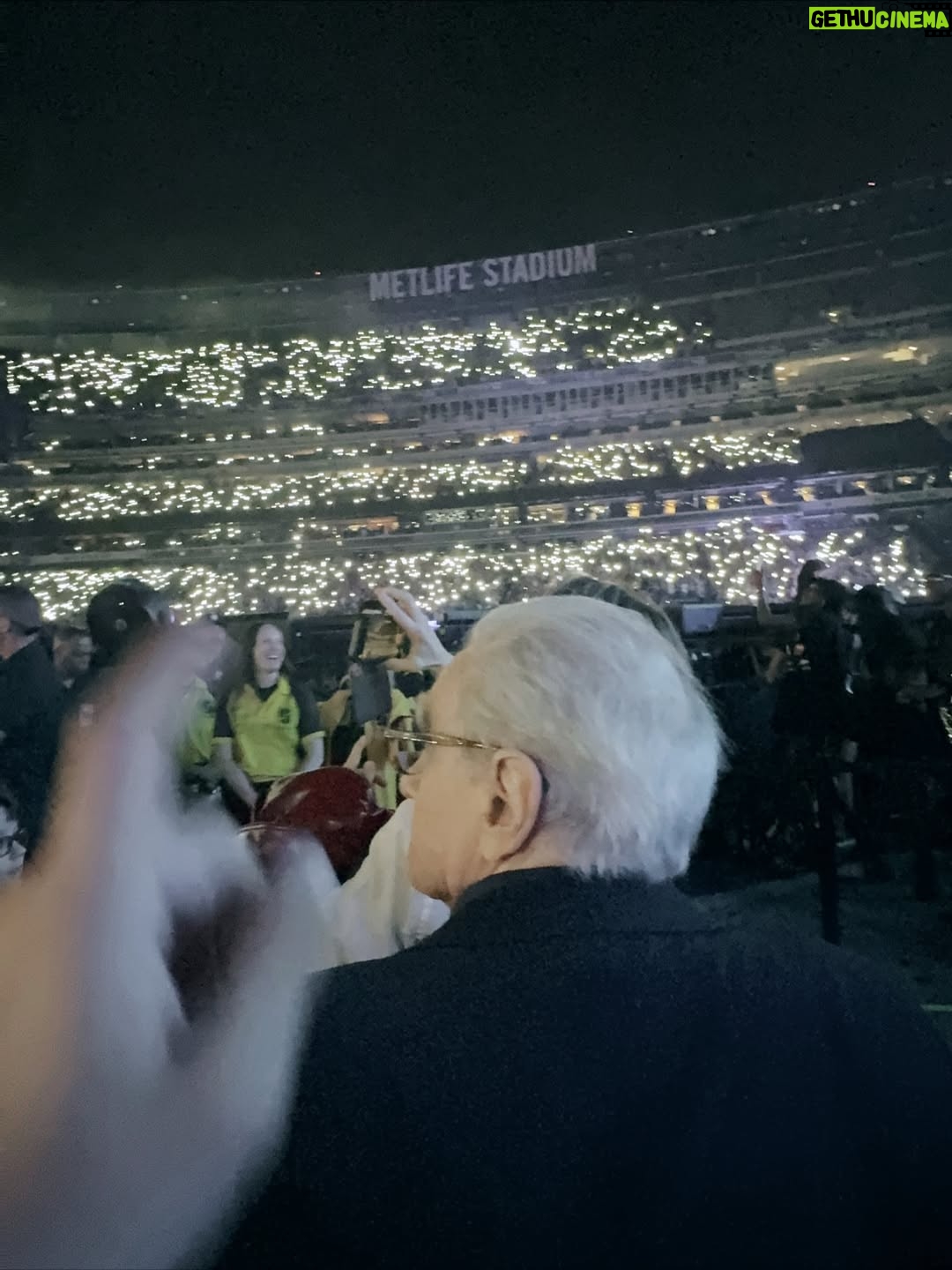 Francesca Scorsese - 48.9K Likes - Concert szn dumpy dump