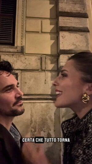 Francesca Valtorta Instagram - Per altri consigli scriveteci in Dm, quando conosci la verità devi condividerla col mondo.
.
.
.
#guru #crescitapersonale✔ #risolti #felici #happyness #friends #francescavaltorta #marcostabile #actors #pfitzer #prozac #elilillyandcompany @elilillyco