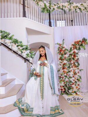 Fryat Yemane Instagram - Thankful beyond words🙌🏾 all glory to the Lord for this precious blessing and this beautiful life👨👩👧👦🙏🏾
Beautiful dress @fert_design_ 😍👌🏾
Make up @zion_makeup_ 😍👌🏾
Photography @glory_studio3😍👌🏾
Decore @yamr_aldecor 😍👌🏾