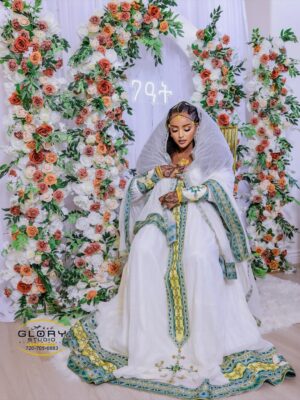 Fryat Yemane Instagram - Thankful beyond words🙌🏾 all glory to the Lord for this precious blessing and this beautiful life👨👩👧👦🙏🏾
Beautiful dress @fert_design_ 😍👌🏾
Make up @zion_makeup_ 😍👌🏾
Photography @glory_studio3😍👌🏾
Decore @yamr_aldecor 😍👌🏾
