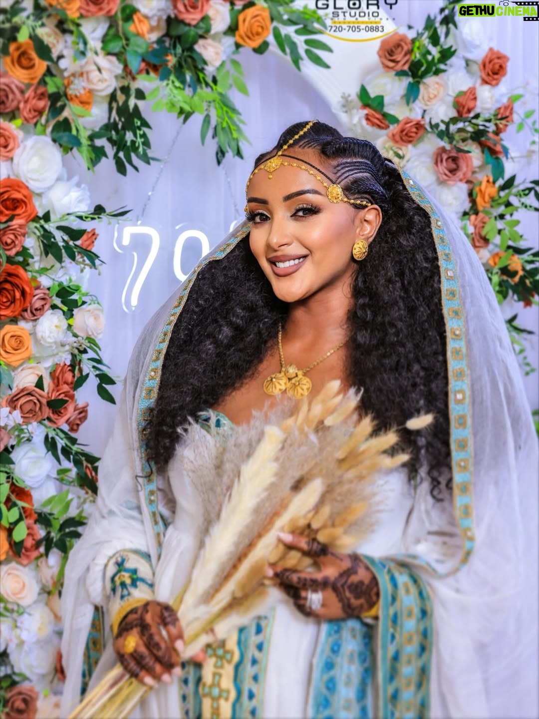 Fryat Yemane - 3 Likes - Thankful beyond words🙌🏾 all glory to the Lord for this precious blessing and this beautiful life👨‍👩‍👧‍👦🙏🏾

Beautiful dress @fert_design_ 😍👌🏾
Make up @zion_makeup_ 😍👌🏾
Photography @glory_studio3😍👌🏾
Decore @yamr_aldecor 😍👌🏾