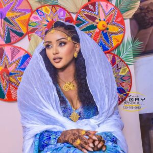 Fryat Yemane Instagram - Makeup @zion_makeup_ Thank you Tsiye💕🫶🏽
Shifon @berhanekisanet 👗😍👌🏾