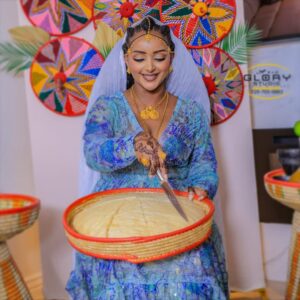Fryat Yemane Instagram - Makeup @zion_makeup_ Thank you Tsiye💕🫶🏽
Shifon @berhanekisanet 👗😍👌🏾