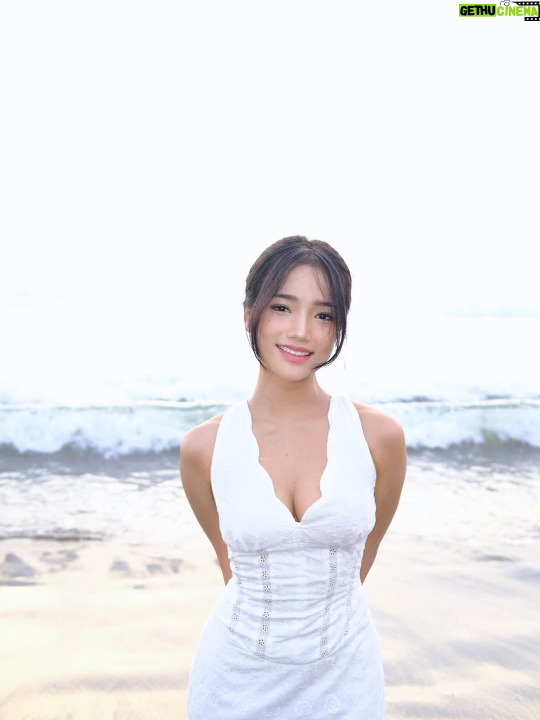 Fujianti Utami Putri - 1 Million Likes - A year full of lessons, we survived. 2026 please be nice🤍