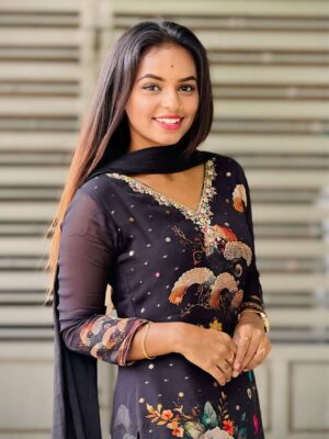 Ganga Gowda Instagram - 🖤✨
Follow🦋 @gowdthi_2515 
.
.
#trending #instagram #viral #karnataka #sandalwood #viralvideos #kannada #trendingreels #kannadasongs #kannadathi❤️💛 #gowdthi💫👑