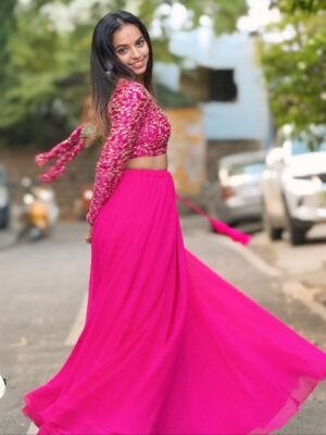 Ganga Gowda Instagram - 🩷🧿
.
Outfit by:- @ayra_designer_studio_