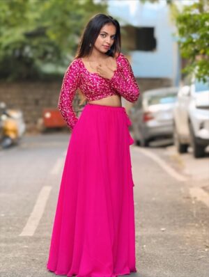 Ganga Gowda Instagram - 🩷🧿
.
Outfit by:- @ayra_designer_studio_