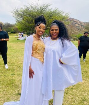 Gaosi Raditholo Instagram - The all White Party 🎉 was phenomenal! Such an Honour sharing the stage with beautiful performers & beautiful people. Gods Grace lives forever, & I’m beyond grateful. #Genesis#Mzansi##Mzansimagic#Mmarona